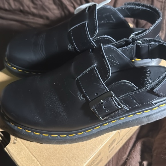 Dr.Martens Jorge II 
Unisex - size 8 men’s/ size 9 women - Picture 7 of 14
